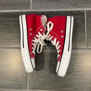 Amazon brand red high top canvas sneakers size 5